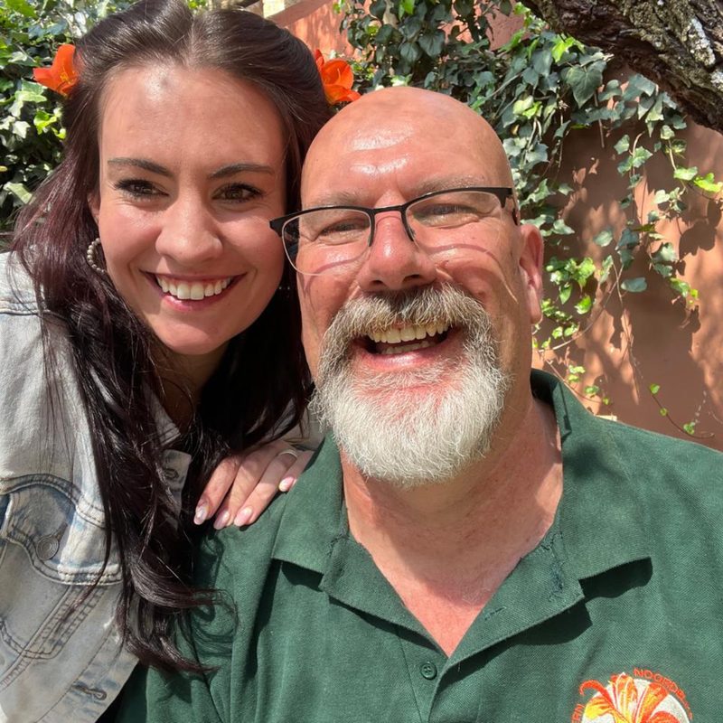 Daniel Pretorius and his daughter
